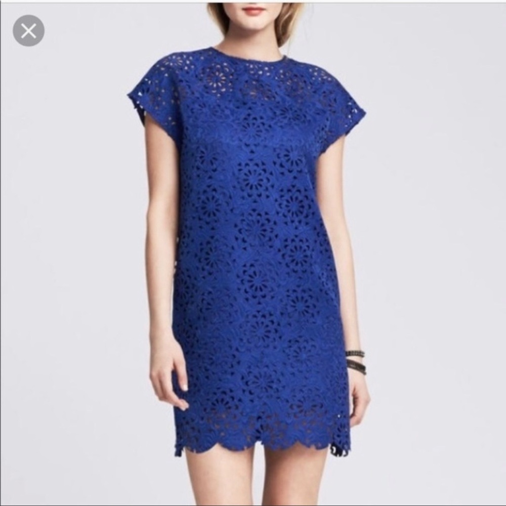 Banana Republic blue lace cut out dress size 4